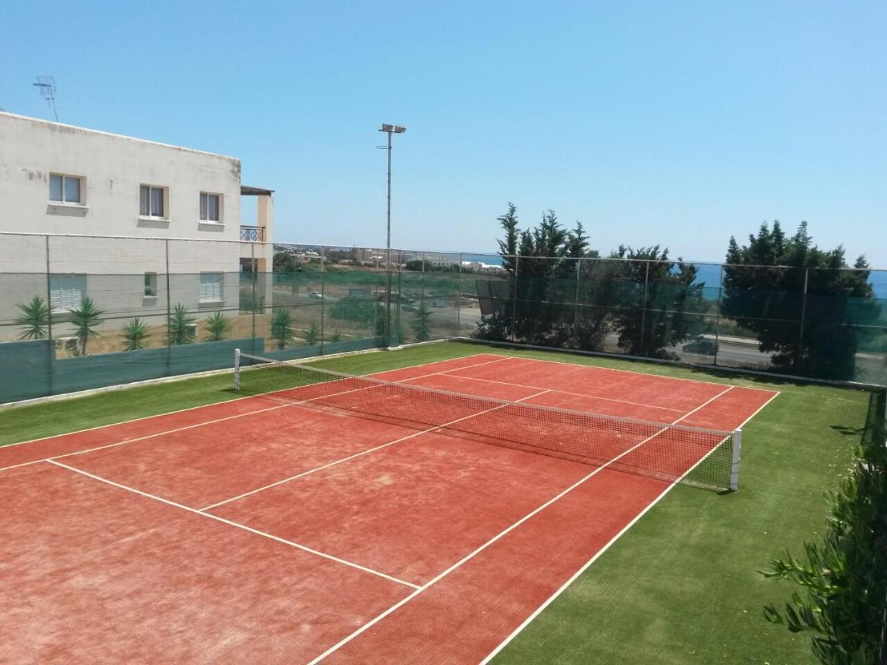 Ikaria Village Apt 201 Пафос Екстериор снимка